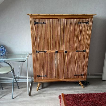 Chambre Privee Angers Exteriör bild
