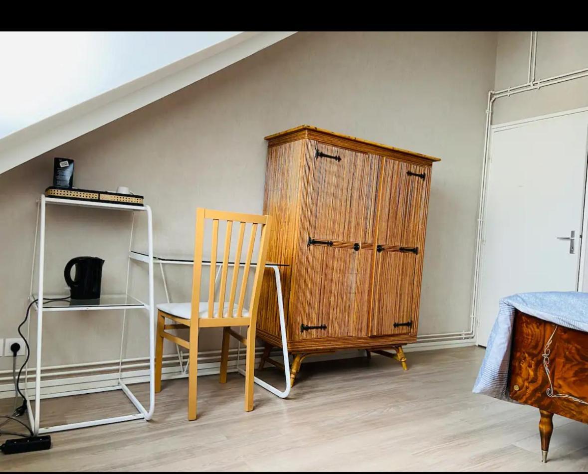 Chambre Privee Angers Exteriör bild